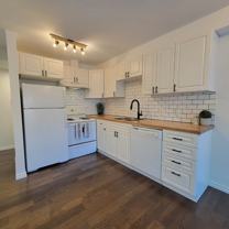 1613 11 Ave Sw - Photo 1 of 1