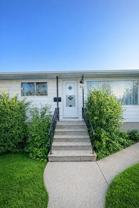 2419 26 Ave Nw - Photo 1 of 1