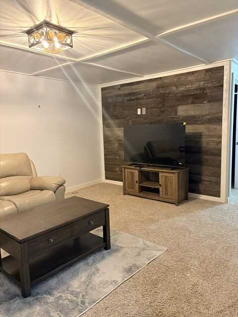 9653 114 Ave - Photo 5 of 16