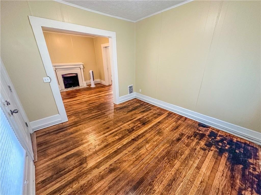 46 Peck St - Photo 2 of 8