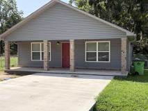 211 Thomas Dr - Photo 1 of 1