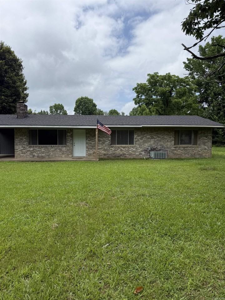 225 Polk Road 123