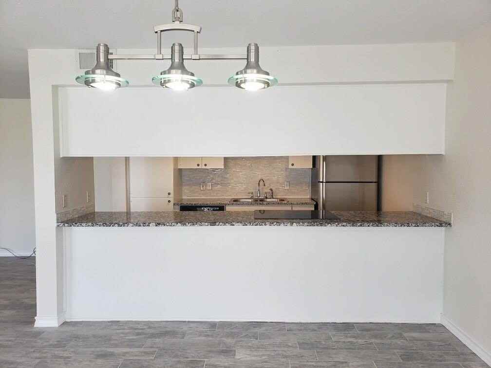 14801 Compass St #14 - Photo 4 of 12