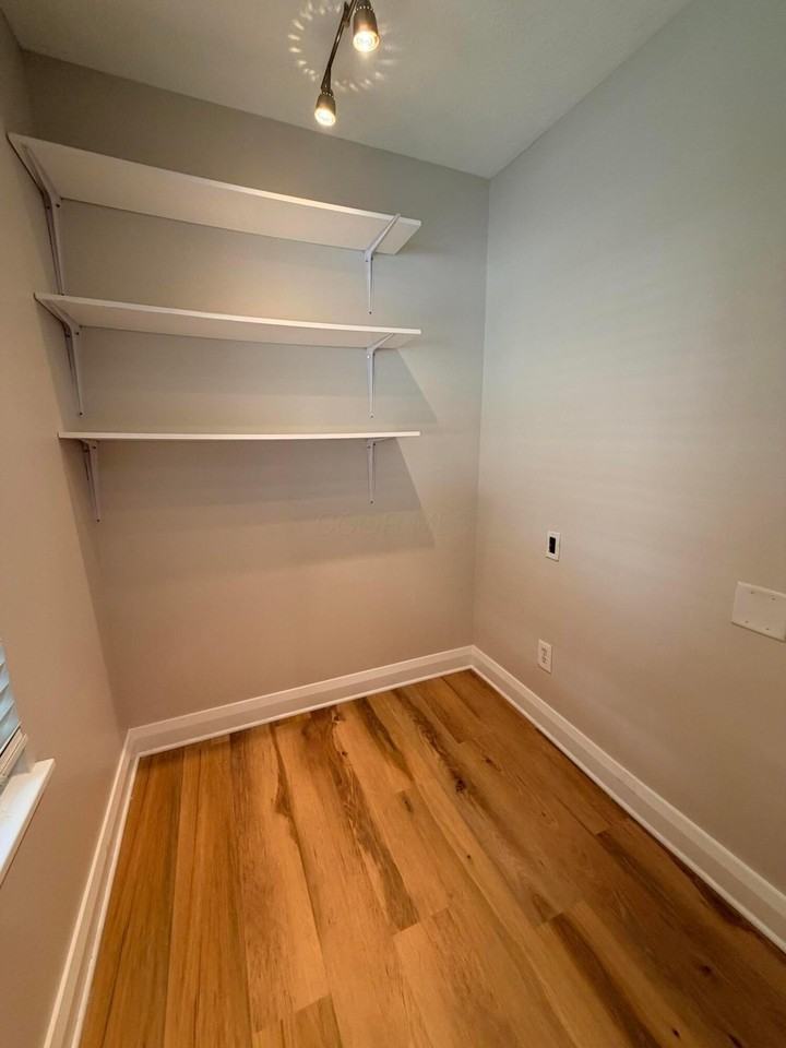9327 Polaris Green Dr - Photo 5 of 50