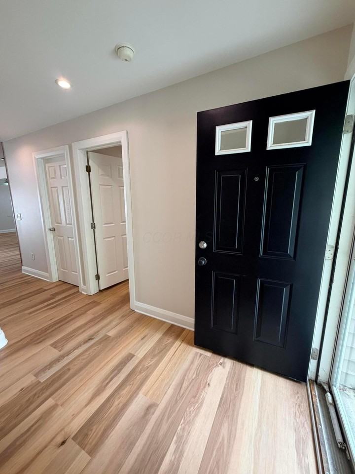 9327 Polaris Green Dr - Photo 6 of 50