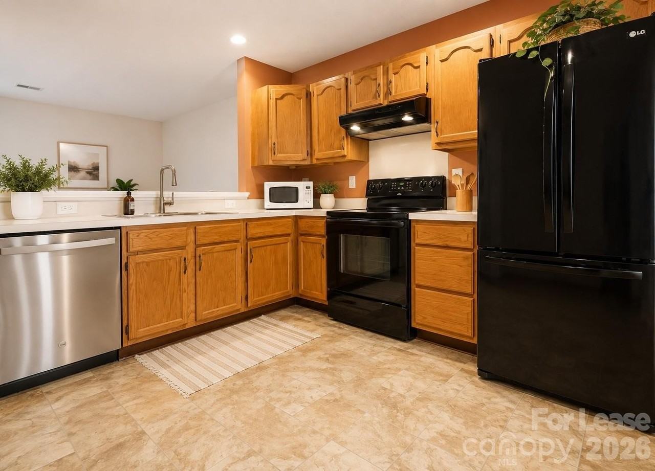 5965 Prescott Ct - Photo 3 of 7
