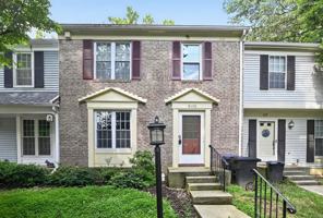 featured image of 6176 Martins Landing Ct