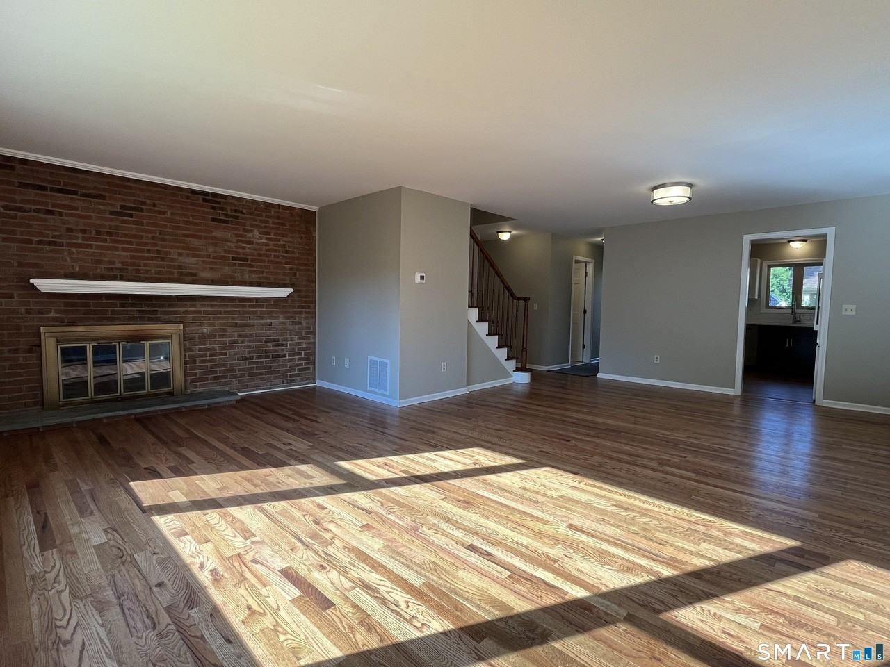124 Colonial Hill Dr #124 - Photo 6 of 31