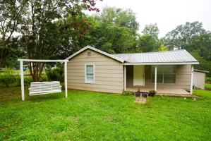 featured image of 1415 Hatcher Ave Se
