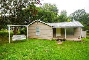 1415 Hatcher Ave Se - Photo 1 of 1