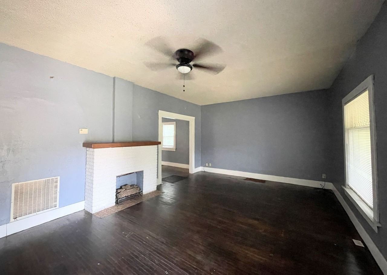 119 W 13th Ave - Photo 2 of 16