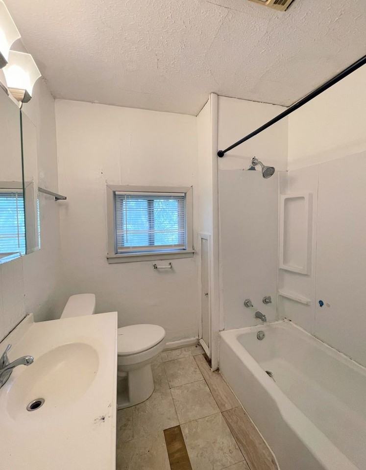 119 W 13th Ave - Photo 7 of 16