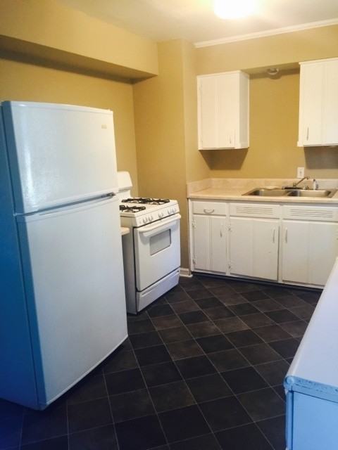 1010 S White Station Rd - Photo 2 of 10