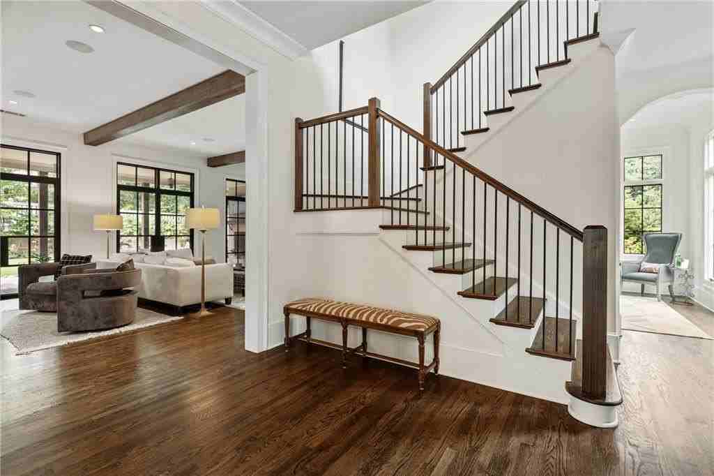 779 Greenview Ave Ne - Photo 2 of 39