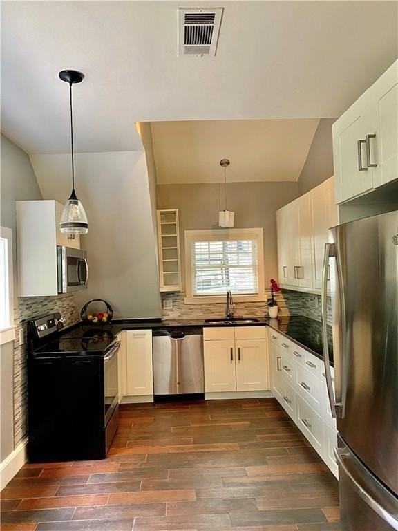 232 Sydney St Se #B - Photo 2 of 13