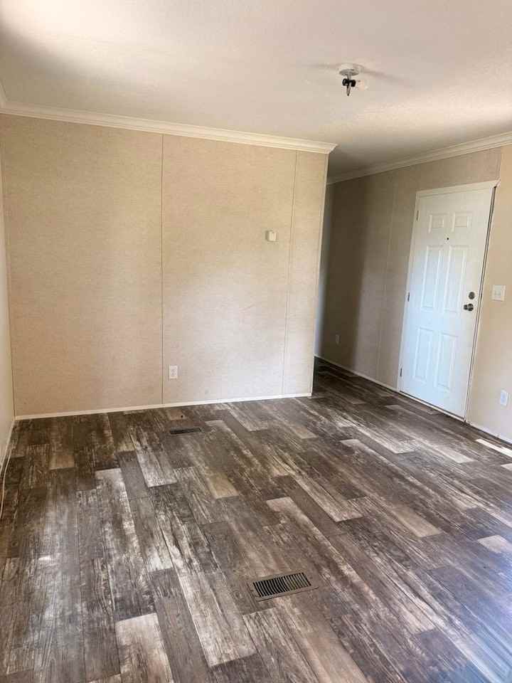 410 Speedy Tostensen Blvd - Photo 3 of 12