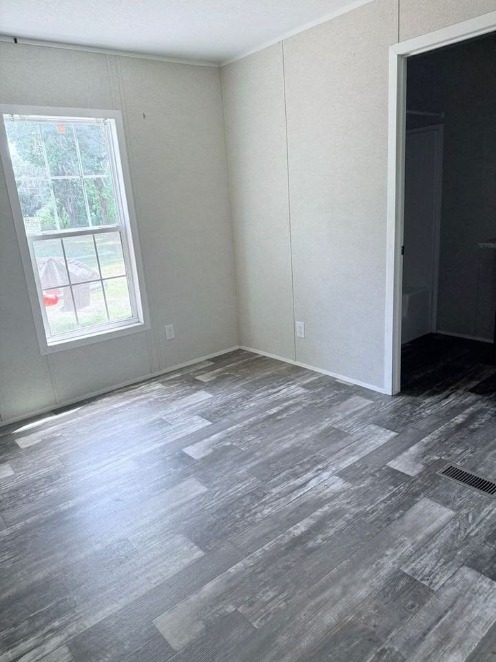 410 Speedy Tostensen Blvd - Photo 4 of 12