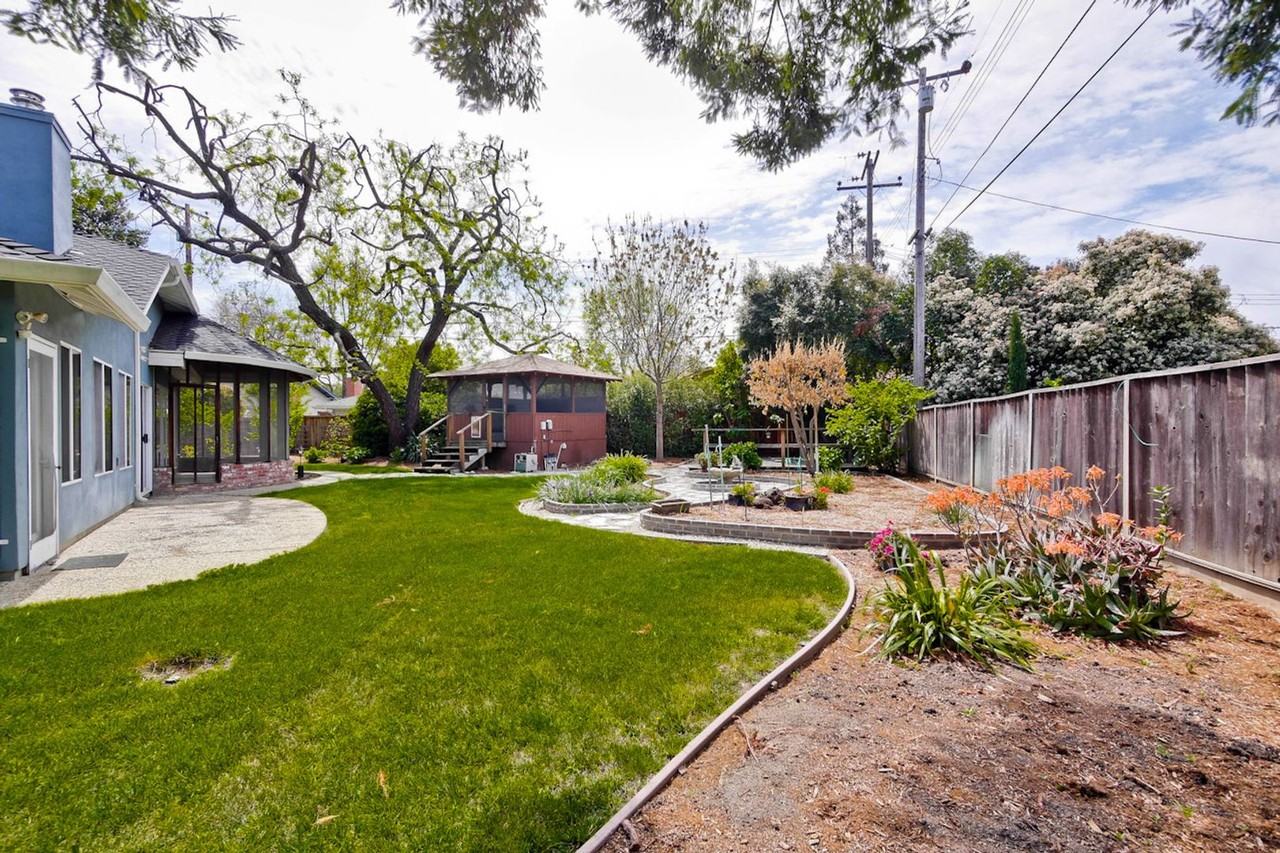 160 Kit Carson Ct - Photo 4 of 50