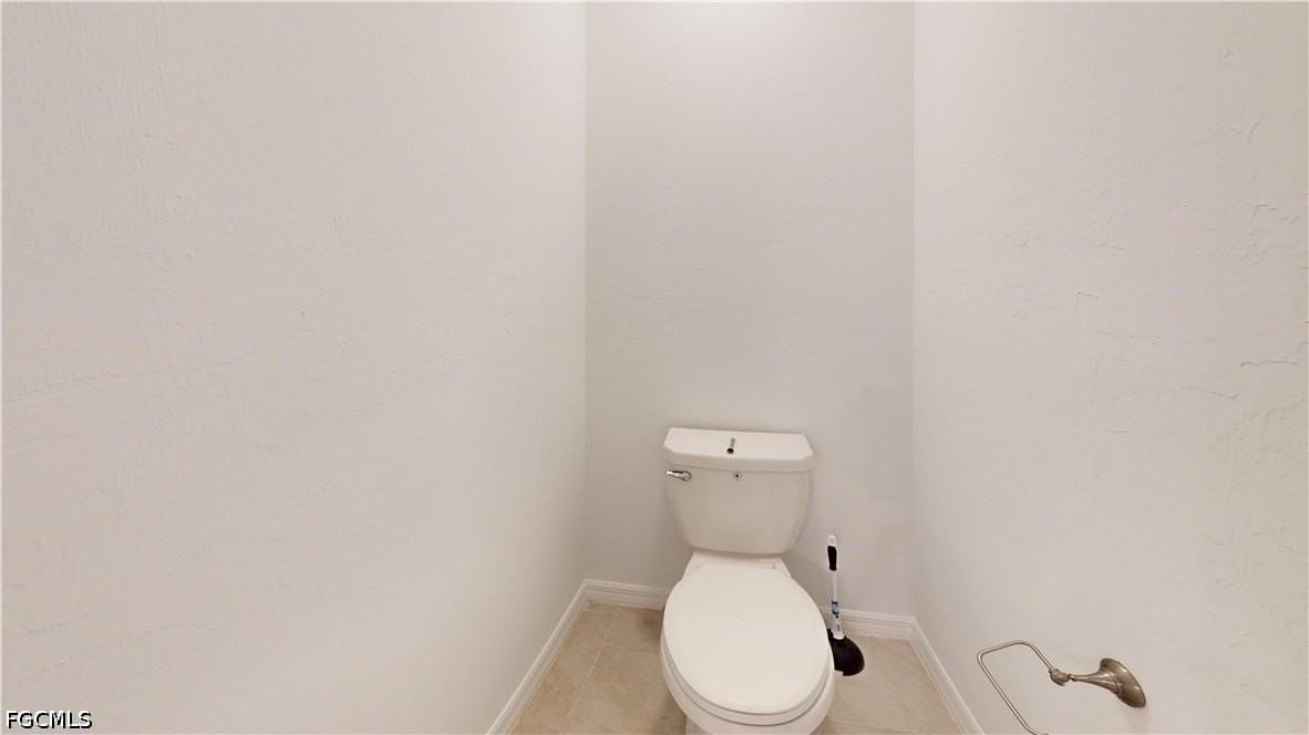 1908 Nw 26th Pl - Photo 5 of 27