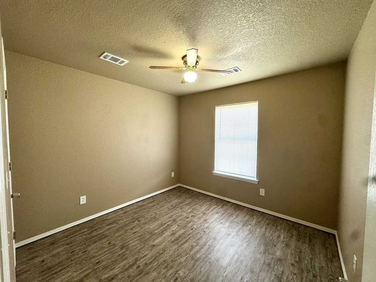 121 Lanita Cir #1 - Photo 5 of 19