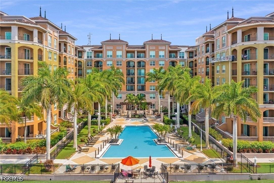 2825 Palm Beach Blvd #418