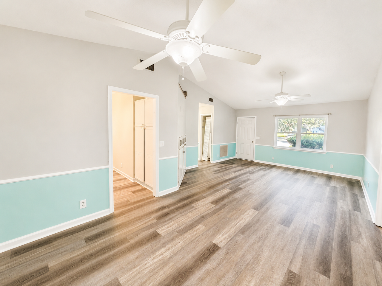 212 Muskogee Ct - Photo 5 of 16