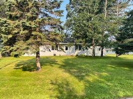 featured image of 2502 Greenwood St Sw
