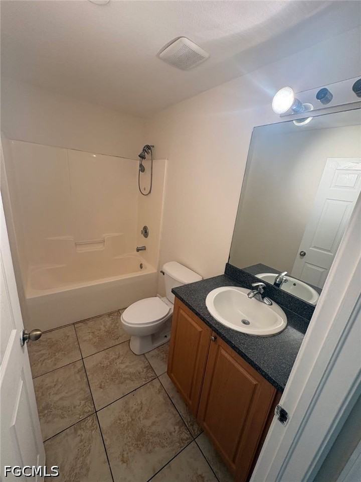 4768 Jordan Ave S - Photo 6 of 6
