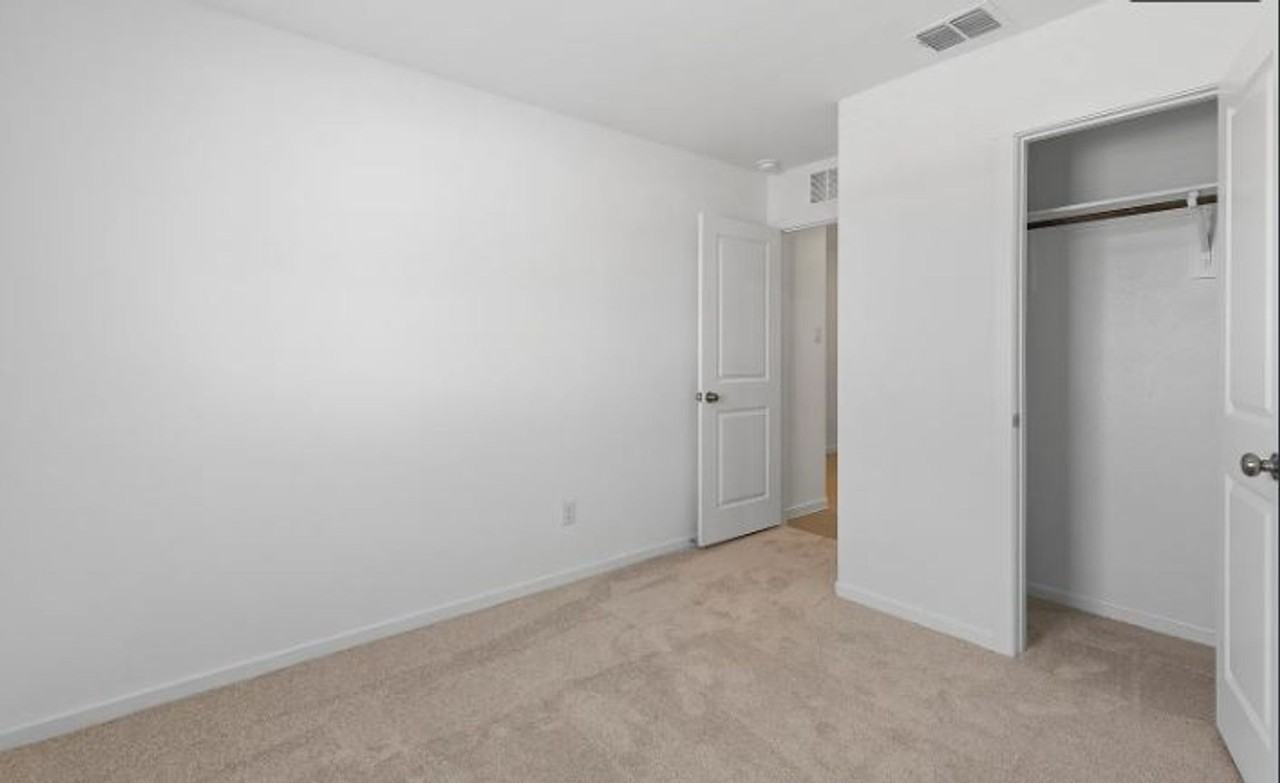 3714 Chambray Dr - Photo 5 of 21
