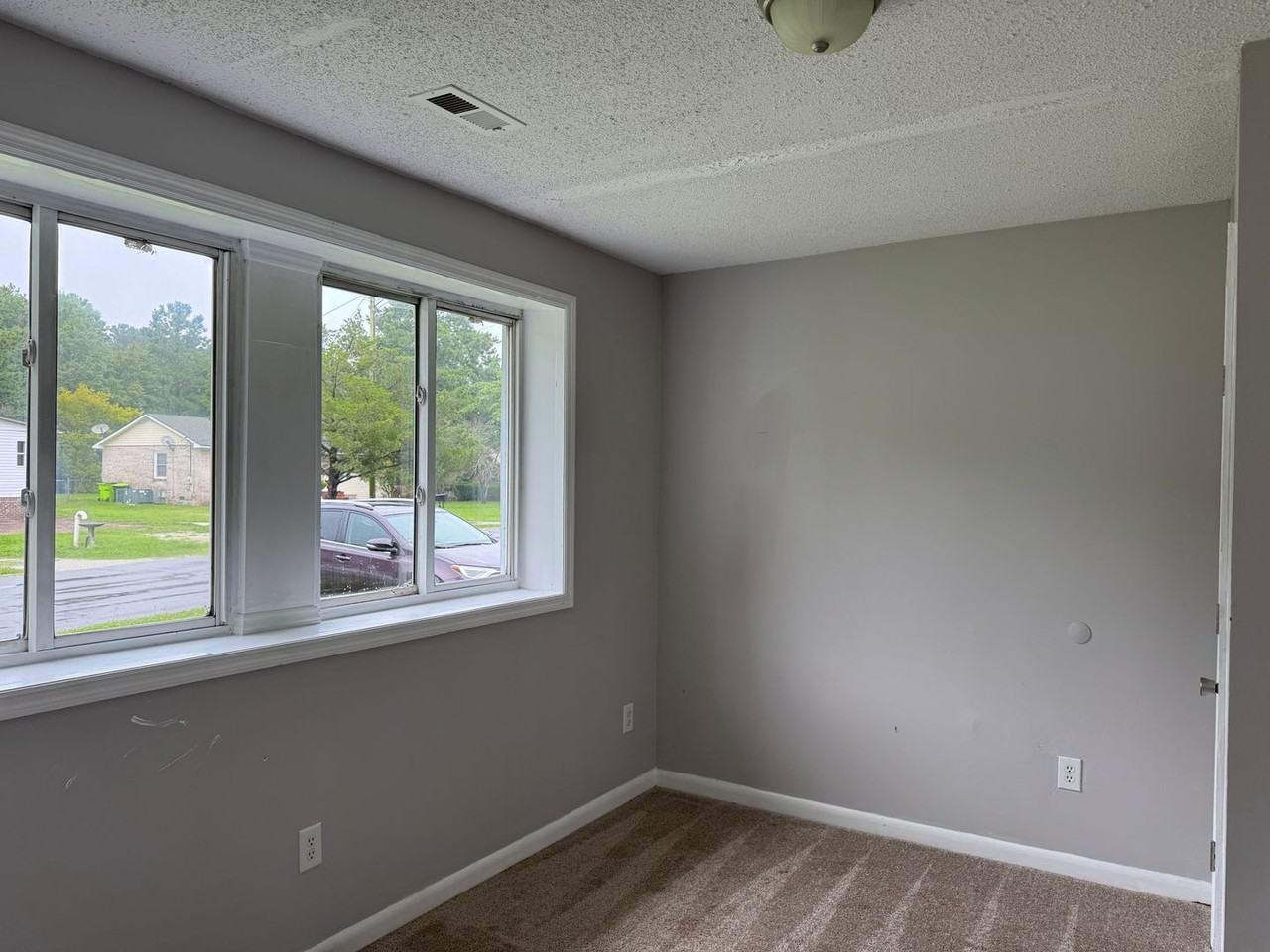 2201 Chestnut Ave - Photo 6 of 16