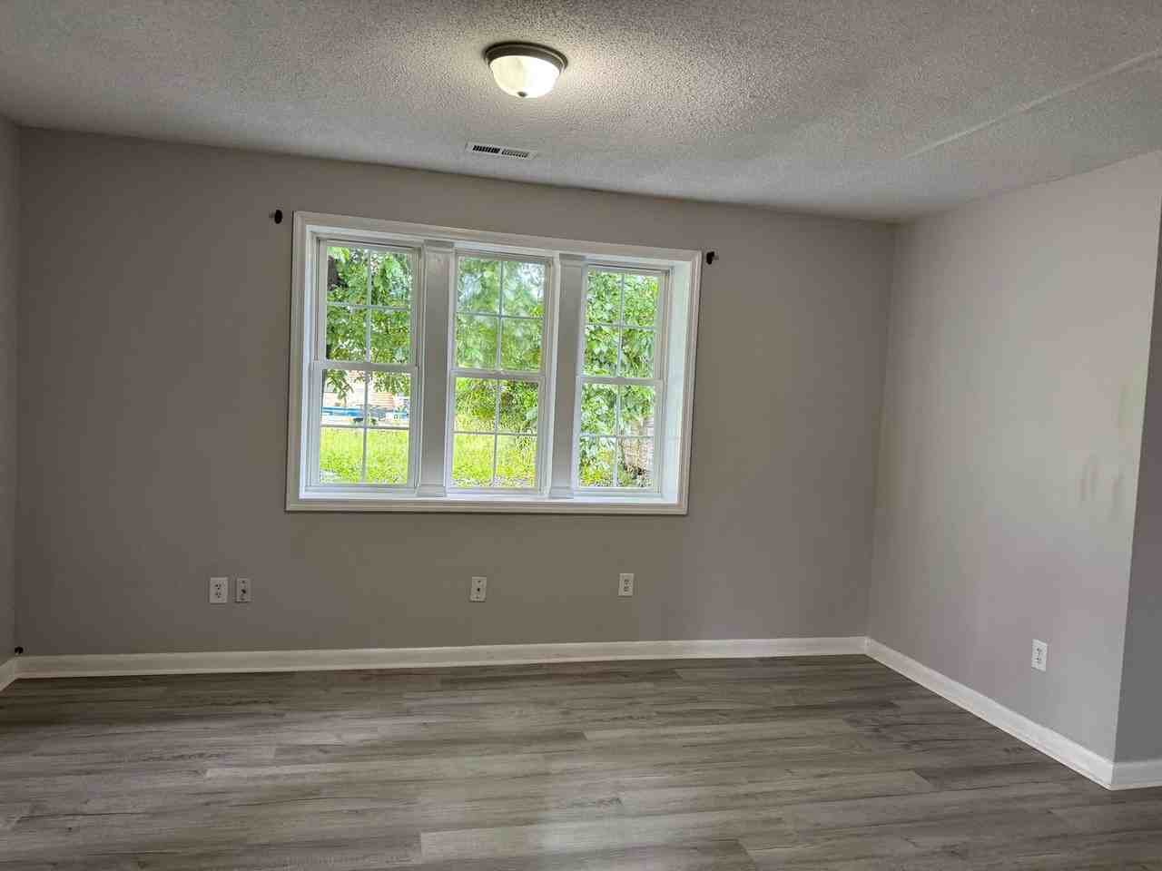 2201 Chestnut Ave - Photo 7 of 16