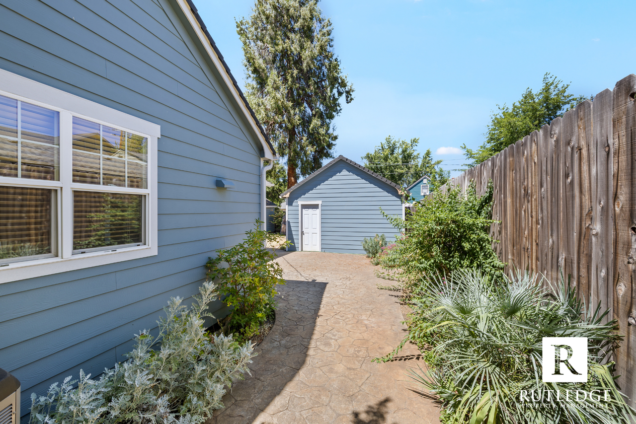 1117 Reddy Ave - Photo 5 of 25