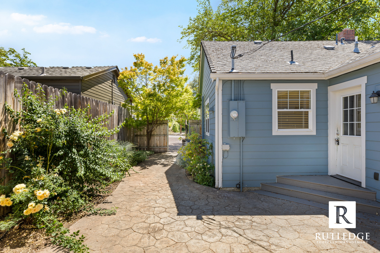 1117 Reddy Ave - Photo 6 of 25