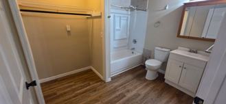 9841 W Smith St - Photo 1 of 1