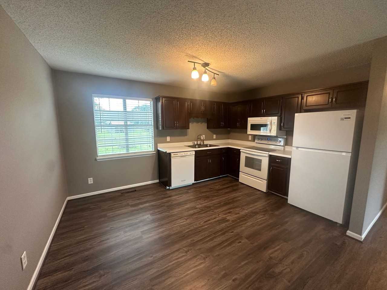 2158 Peaceburg Rd - Photo 5 of 14
