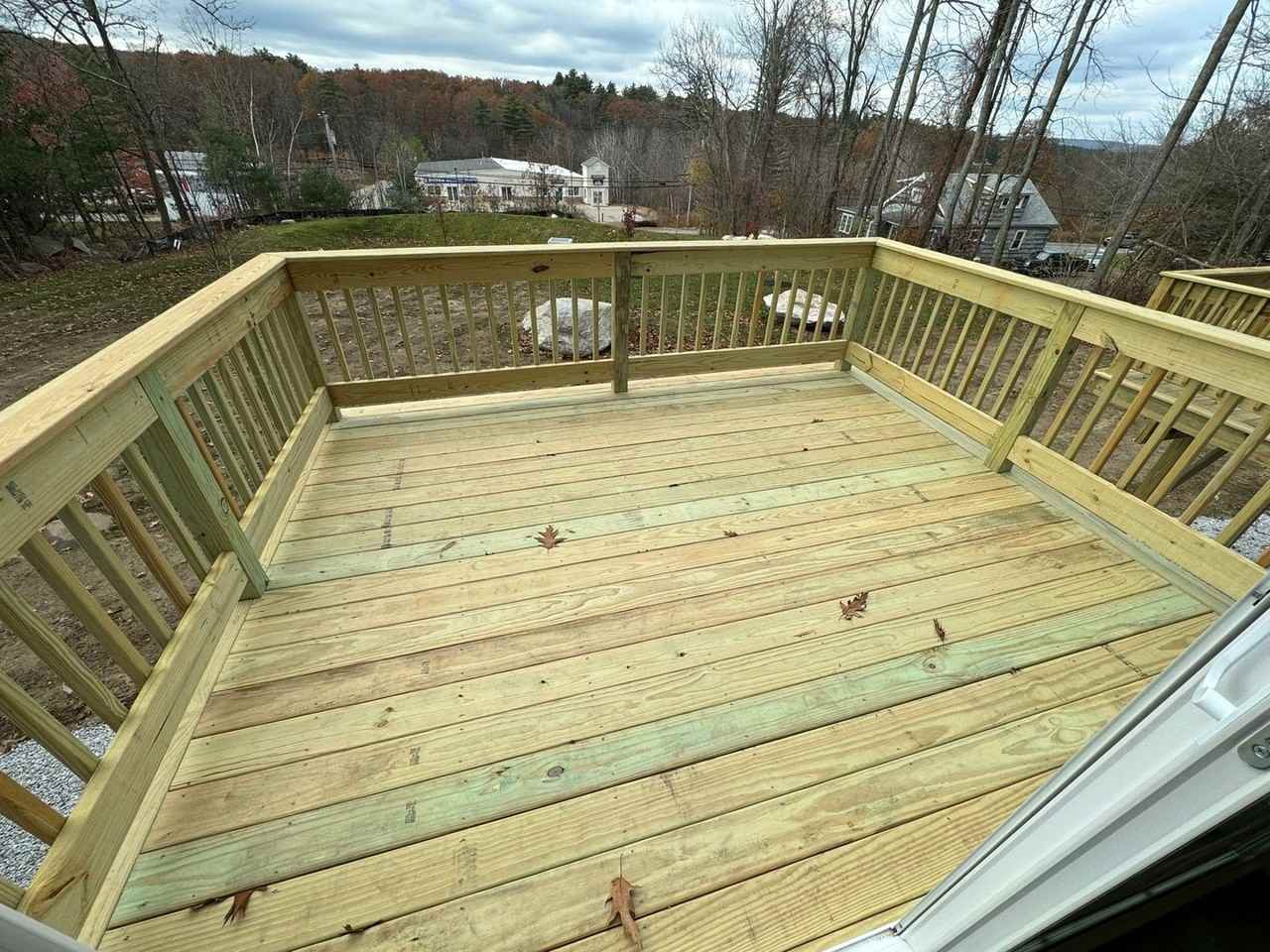 108 Mammoth Rd - Photo 5 of 19