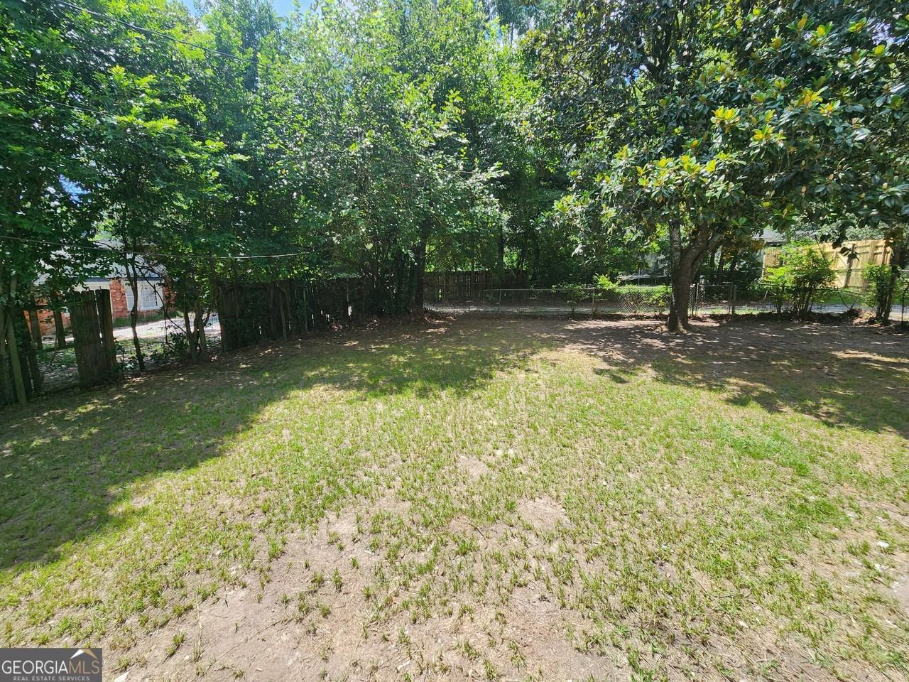 4118 Fairview Dr - Photo 2 of 12