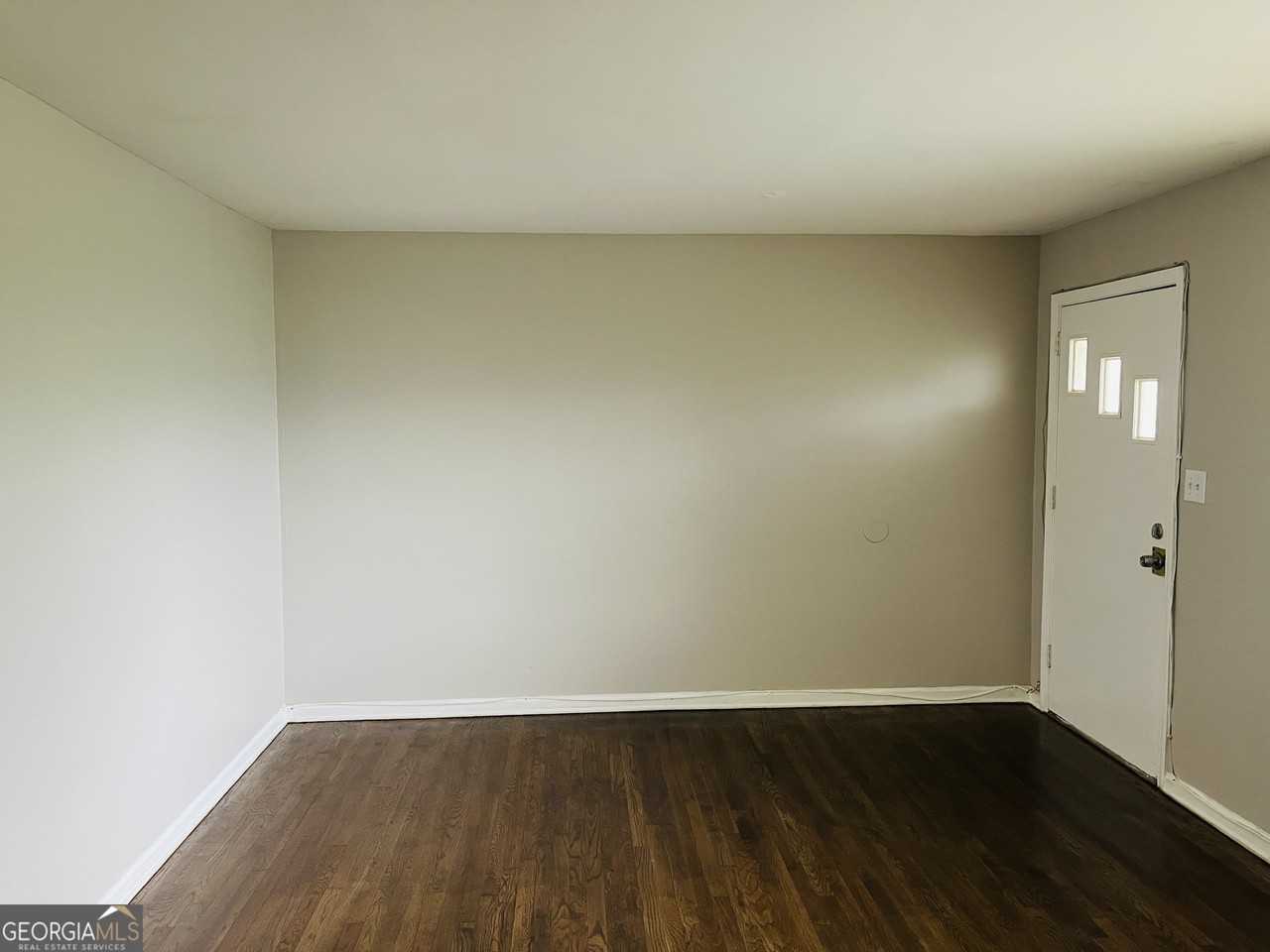 217 W Central Ave #B - Photo 5 of 17