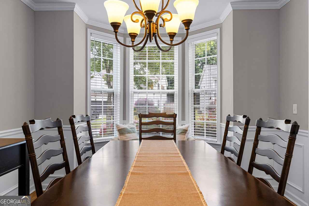 77 Lakeshore Pkwy - Photo 5 of 41