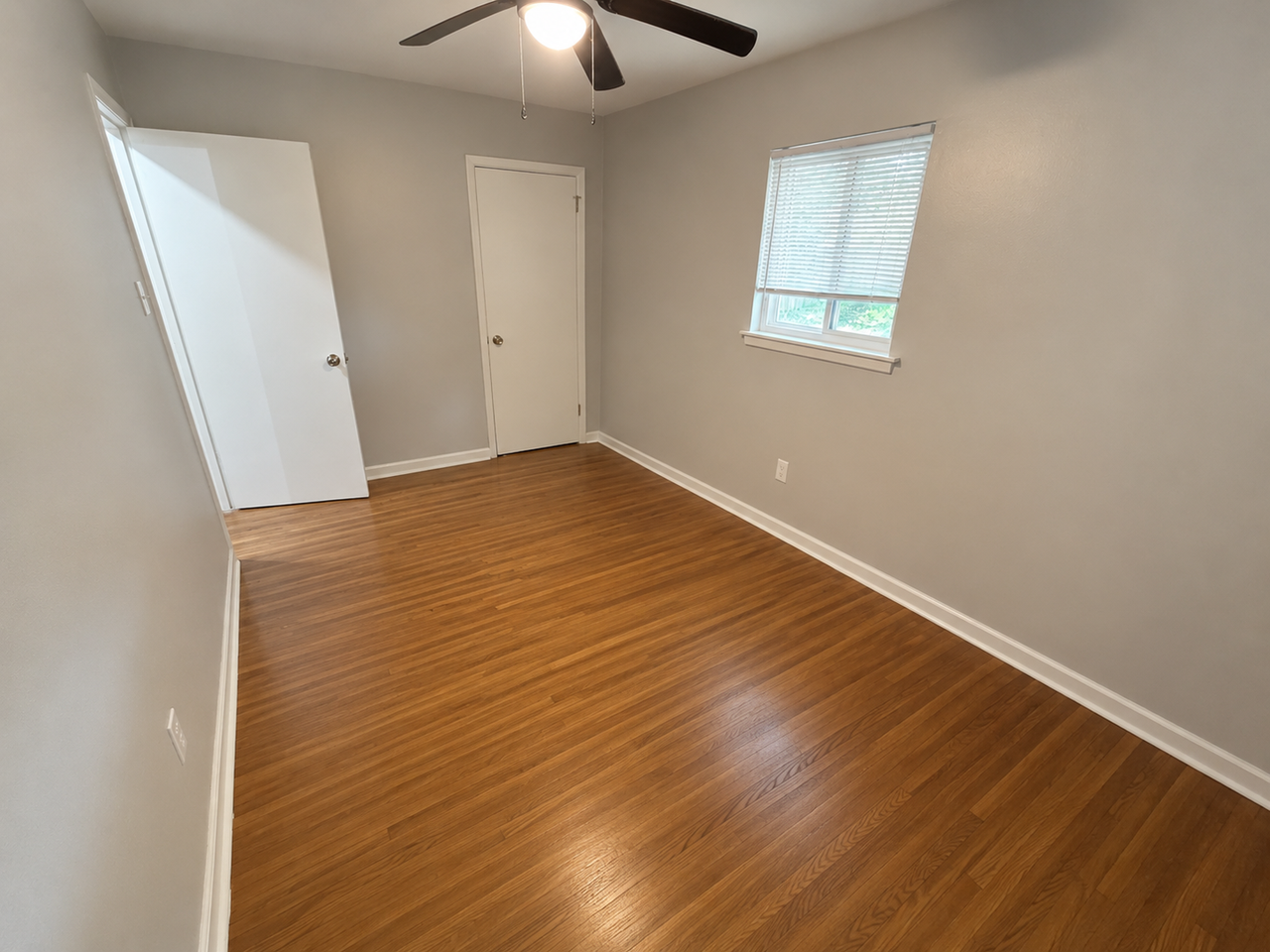 7515 N St - Photo 4 of 10