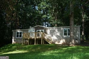 featured image of 210 Woodland St