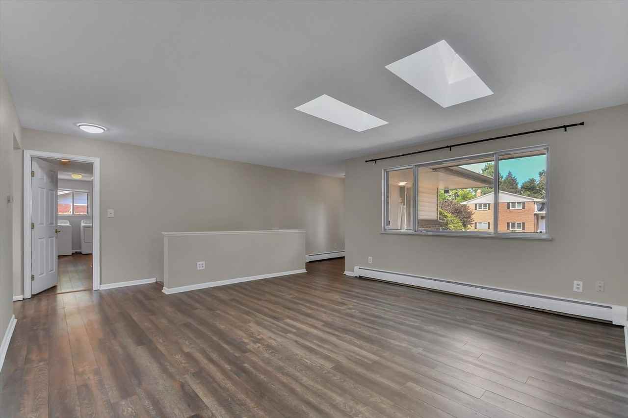 7687 Newman St - Photo 5 of 40