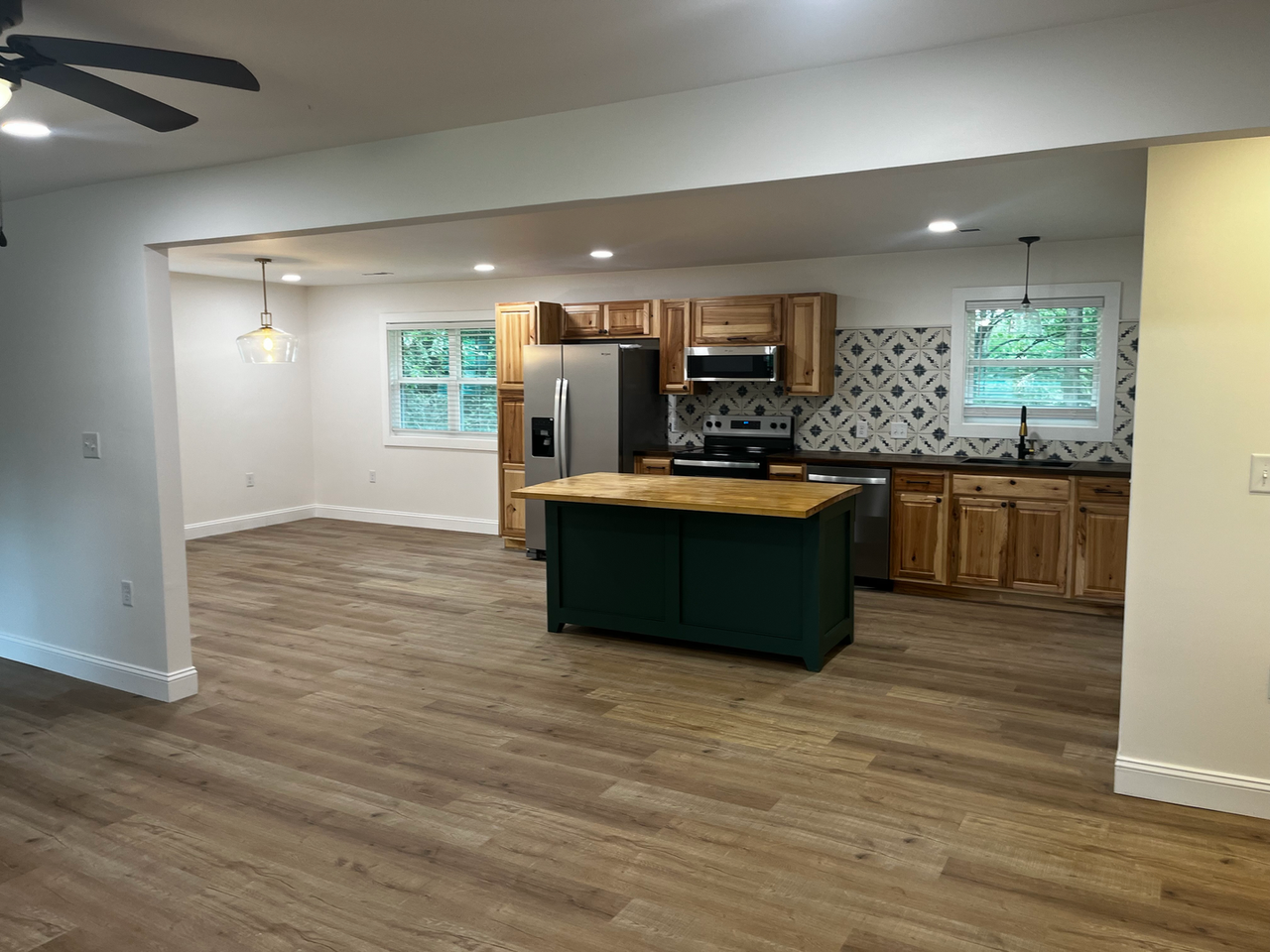 367 Seitz Dr - Photo 3 of 3