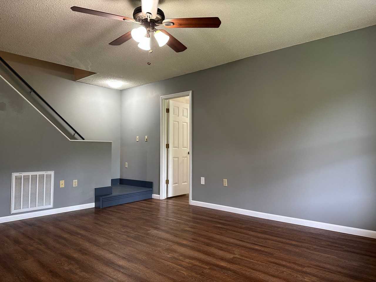 3515 Reservoir Rd - Photo 3 of 47