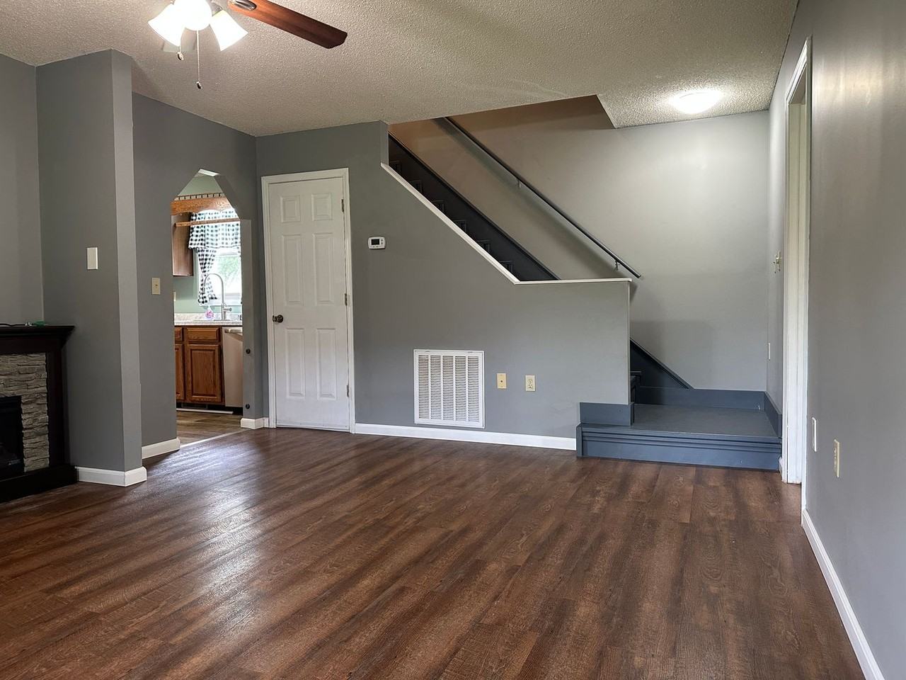 3515 Reservoir Rd - Photo 5 of 47