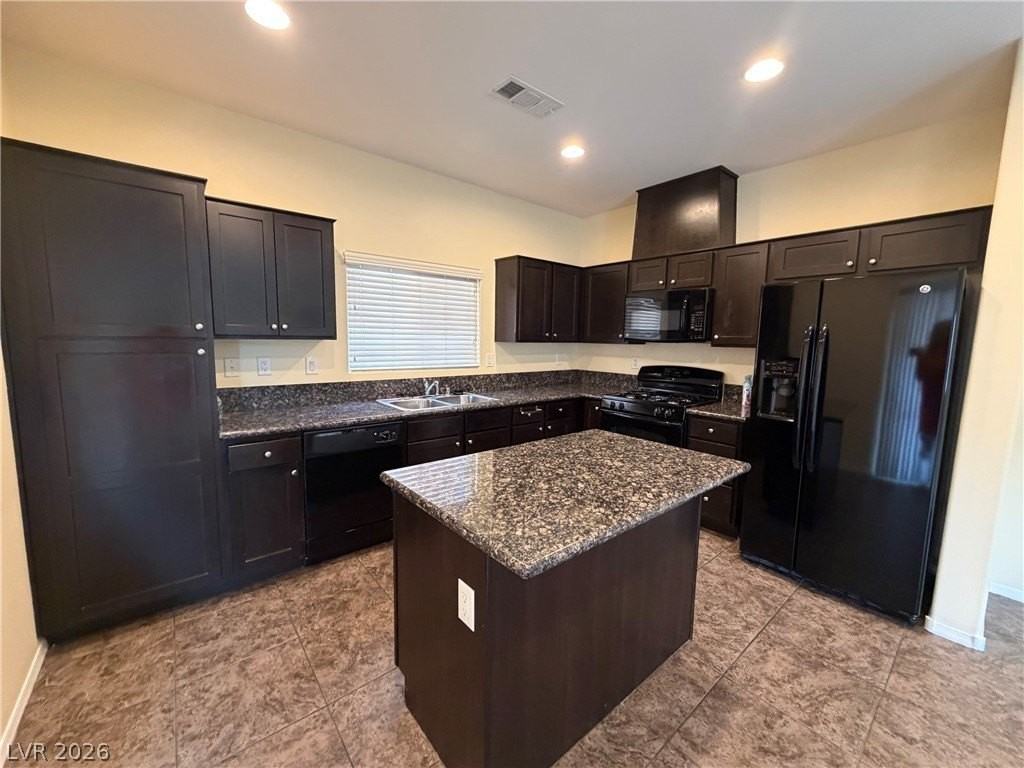 10629 Axis Mountain Ct - Photo 3 of 37