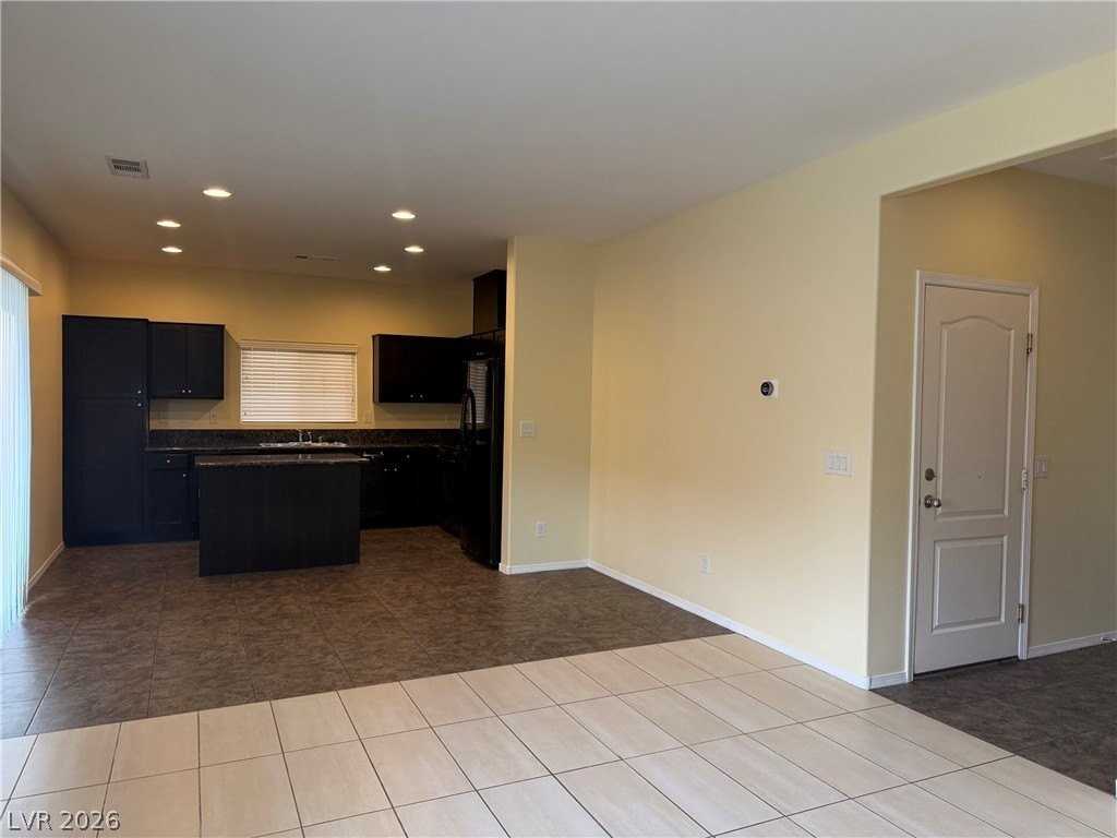 10629 Axis Mountain Ct - Photo 5 of 37