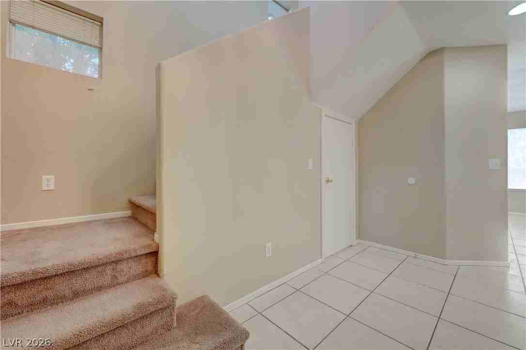 8905 Colorful Pines Ave - Photo 6 of 43
