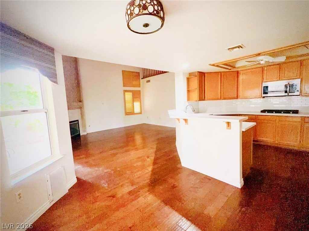 8405 Justine Ct - Photo 7 of 45