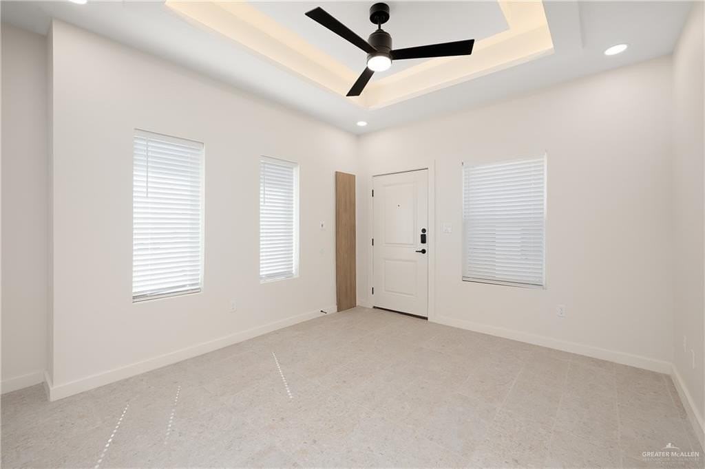 11413 N 25th St #4 - Photo 2 of 12
